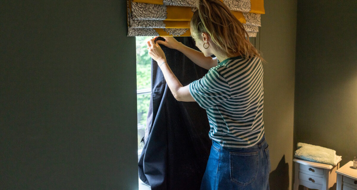 ORGANIC BLACKOUT BLINDS FOR NURSERY BEING PUT UP